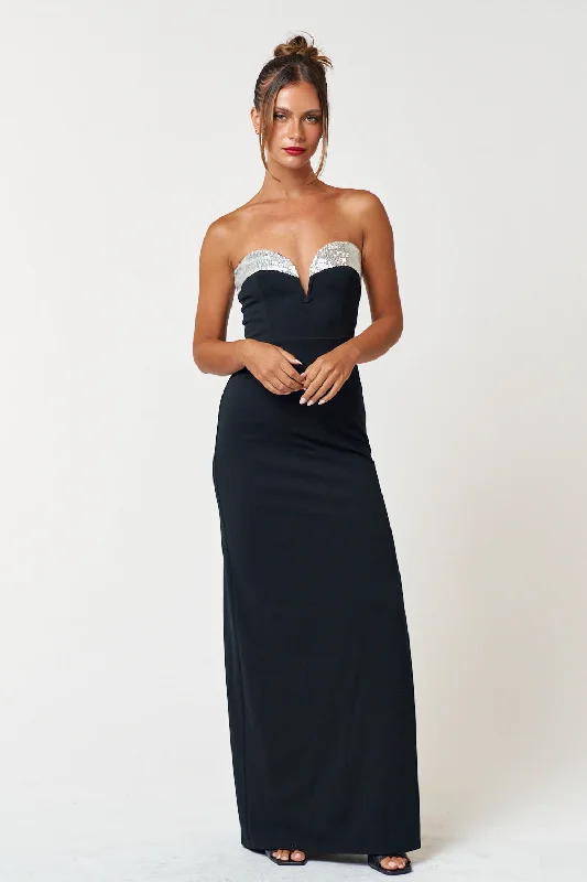 Sheath satin wedding dresses for a sleek appearance​ Long Strapless Maxi Dress