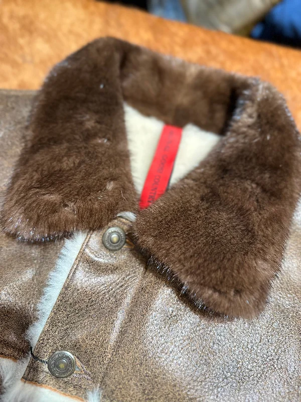 Goose Country Chocolate Distressed Mink Collar Shearling