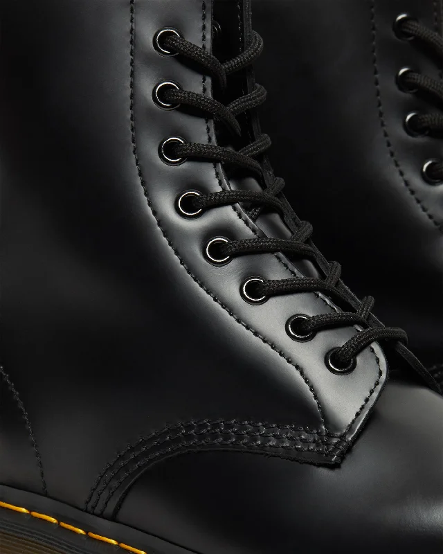 1460 Smooth Leather Boots