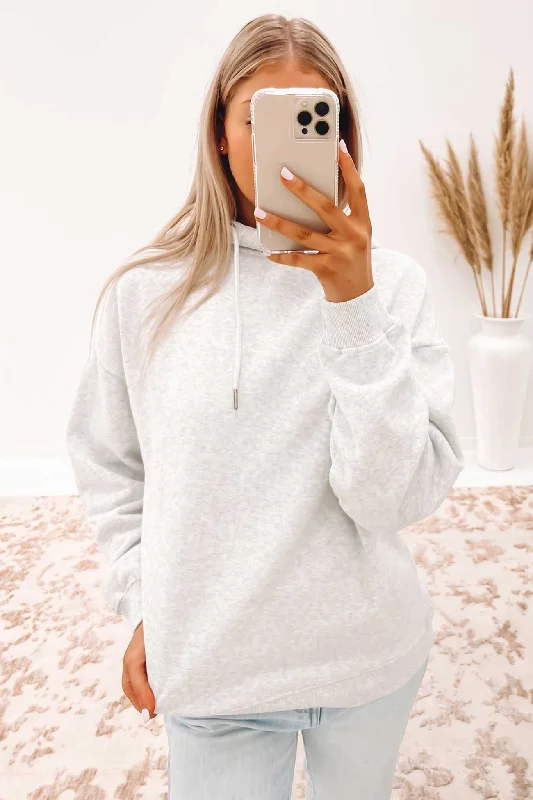 Women's hoodie with a kangaroo pocket and a pom - pom drawstring for added charm Oversized Hoody Snow Women's hoodie with a kangaroo pocket and a pom - pom drawstring for added charm Oversized Hoody Snow