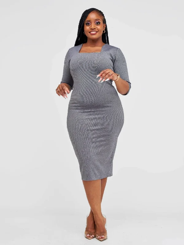 Bodycon dress with a ruched design for added texture​ Lizola Aisha Bodycon Dress - Grey