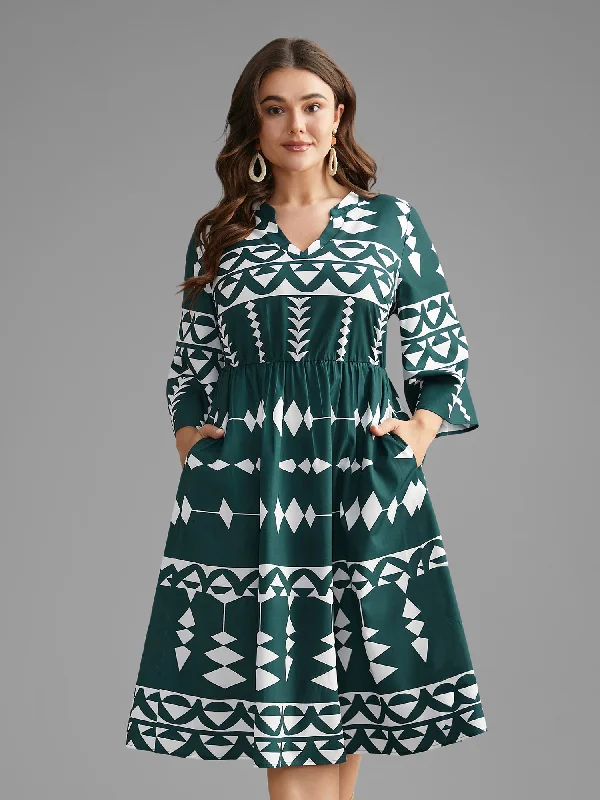Animal - Print Casual Dresses for a Bold Statement Geometric Pattern Elastic Waist Midi Dress Animal - Print Casual Dresses for a Bold Statement Geometric Pattern Elastic Waist Midi Dress