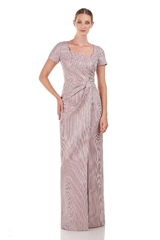 Formal dresses with geometric patterns and metallic accents for a modern formal affair Roslyn Gown Formal dresses with geometric patterns and metallic accents for a modern formal affair Roslyn Gown